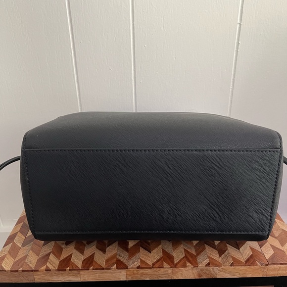 Kate Spade Laurel Way Lilah Satchel Bag - Picture 5 of 7